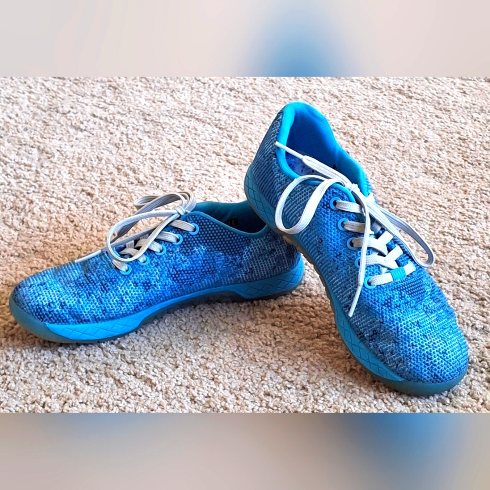 Women's Size 8 blue nobull athletic shoes